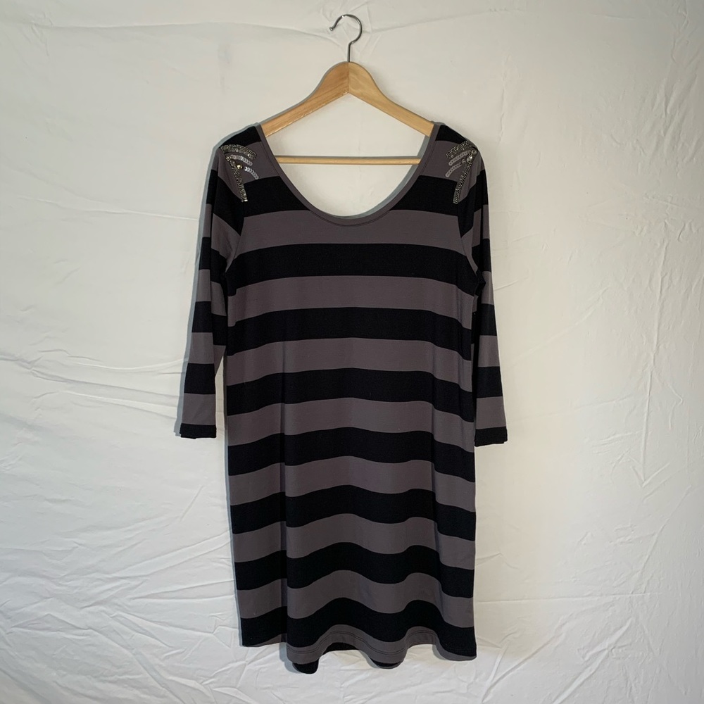 Jessica Simpson Stripped Dress
